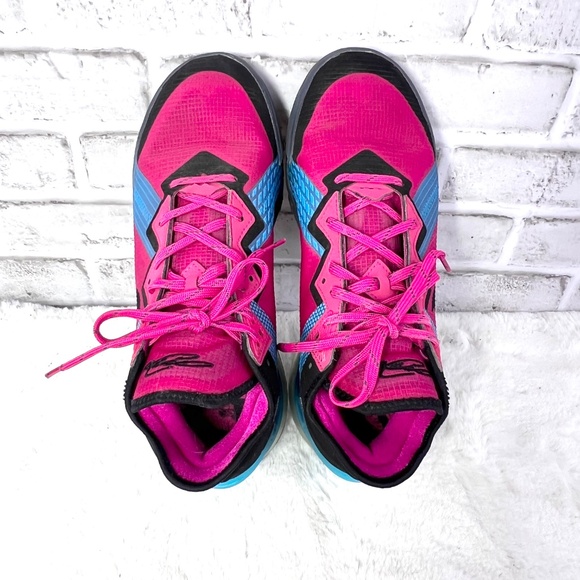 |•NIKE•| Men's Lebron XVIII Low Neon Light Fireberry Blk Lt Blue Fury Size 8.5 - Picture 11 of 12